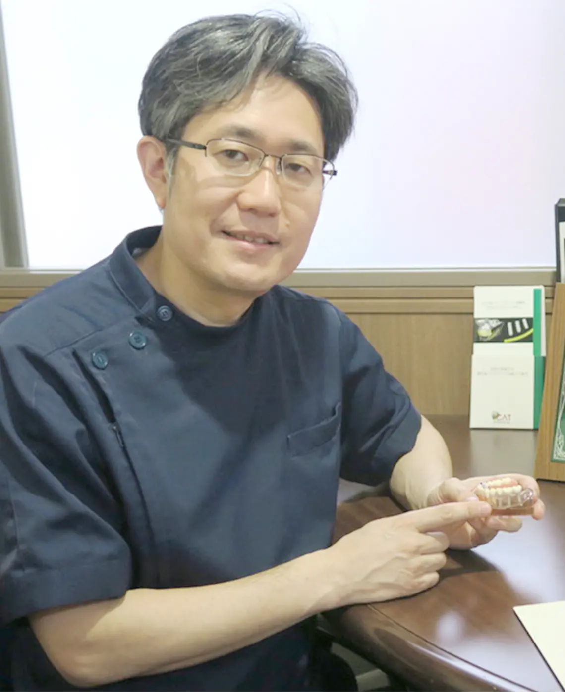 医療法人 おの歯科医院 院長 小野 晴彦